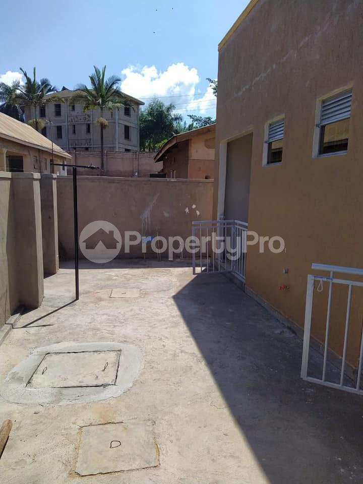 1 bedroom mini flat  Bungalow Apartment for rent Mbuya road  Mbuya Kampala Central - 4