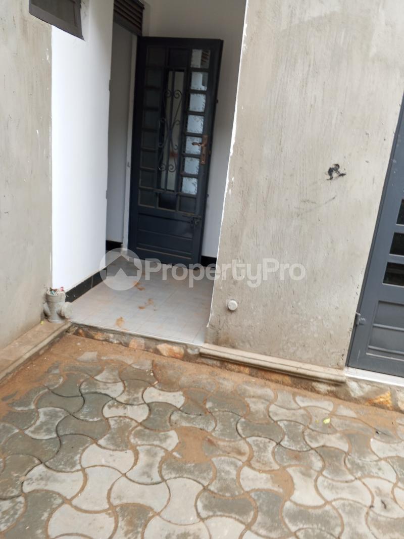 1 bedroom mini flat  Studio Apartment for rent Kiwologoma kira road  Kira Wakiso Central - 2