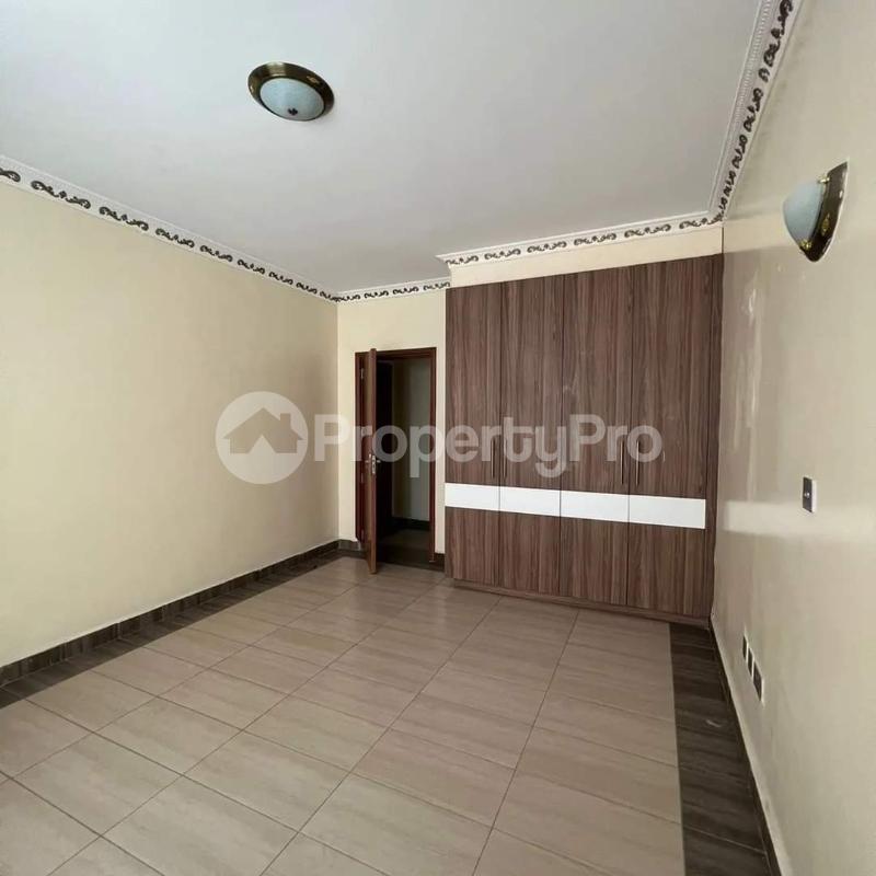 3 bedroom Townhouses Houses for rent Eastleigh Near Nomad Hotel