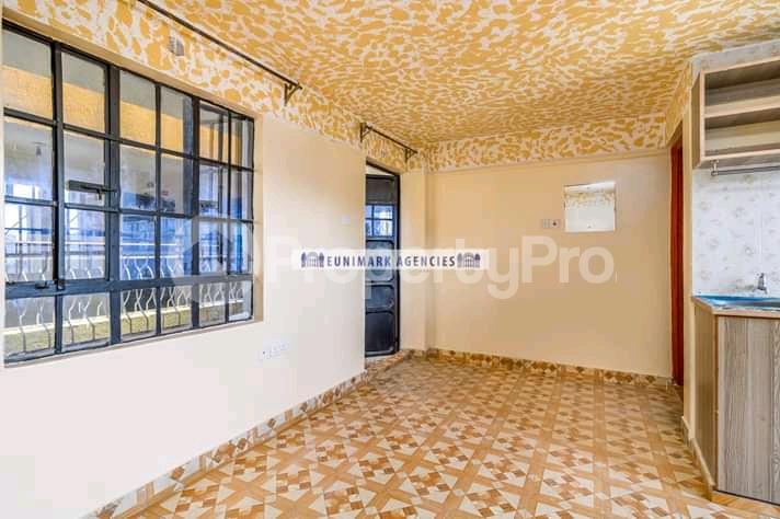 1 bedroom mini flat  Townhouse for rent Chuka/ lgambang'ombe Tharaka-Nithi - 3