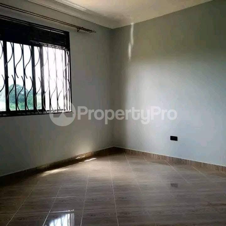 2 bedroom Apartment Block Apartment for rent Namugongo road Wakiso Central - 1