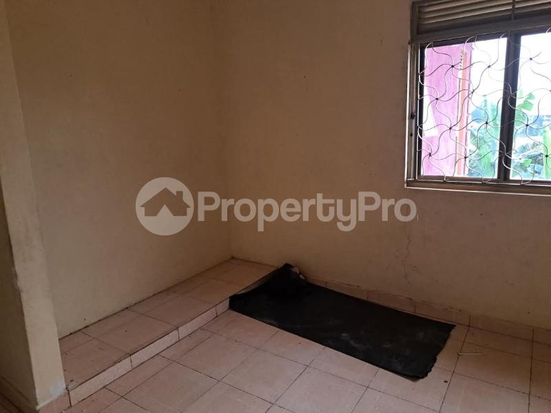 3 bedroom Bungalow Apartment for rent Sonde road  Wakiso Central - 6