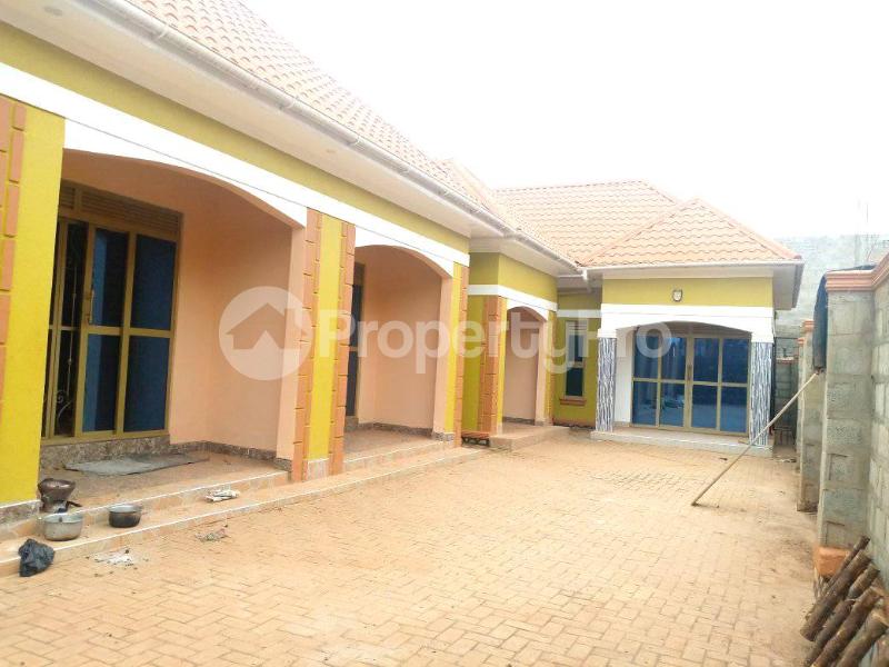 1 bedroom mini flat  Bungalow Apartment for rent gayaza road Wakiso Central - 0