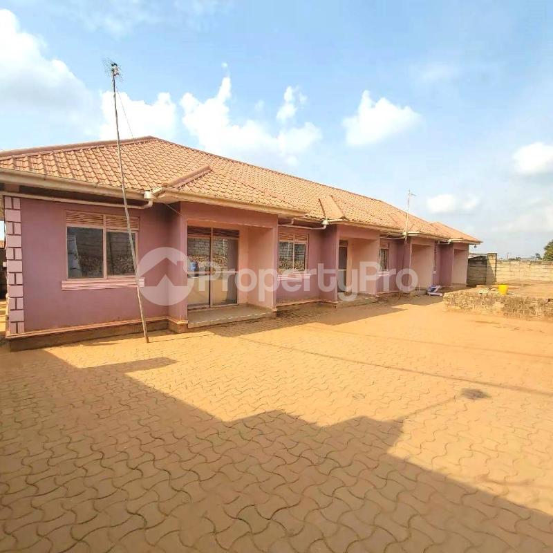 1 bedroom mini flat  Bungalow Apartment for rent namugongo road Wakiso Central - 6