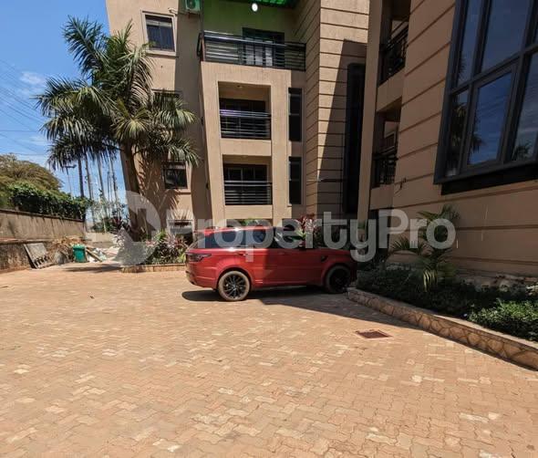 2 bedroom Apartment Block Apartment for rent bugoloobi road Kampala Central - 4