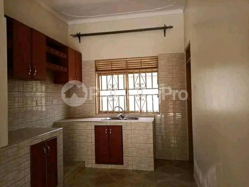 2 bedroom Bungalow Apartment for rent namugongo road Wakiso Central - 3