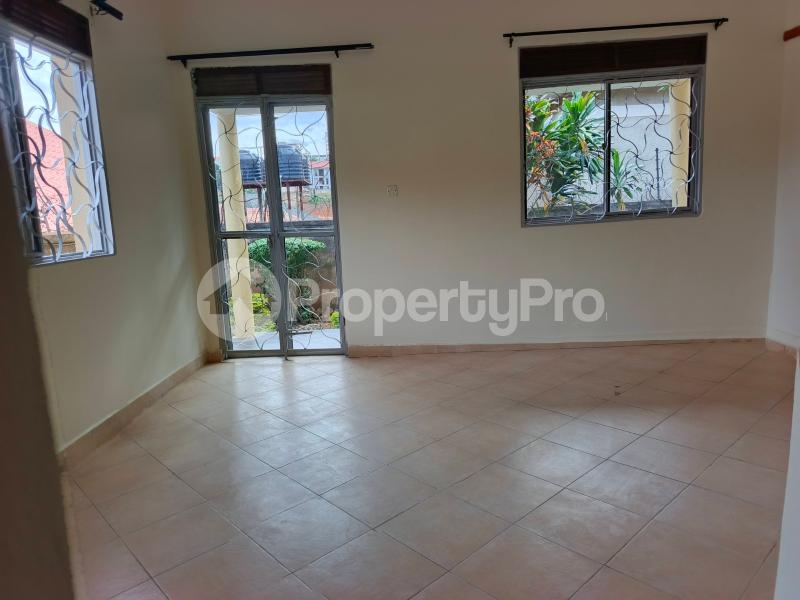 2 bedroom Bungalow Apartment for rent Naalya road Kampala Central - 4