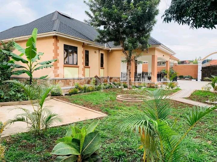 3 bedroom Bungalow Apartment for rent Namugongo road  Wakiso Central - 2