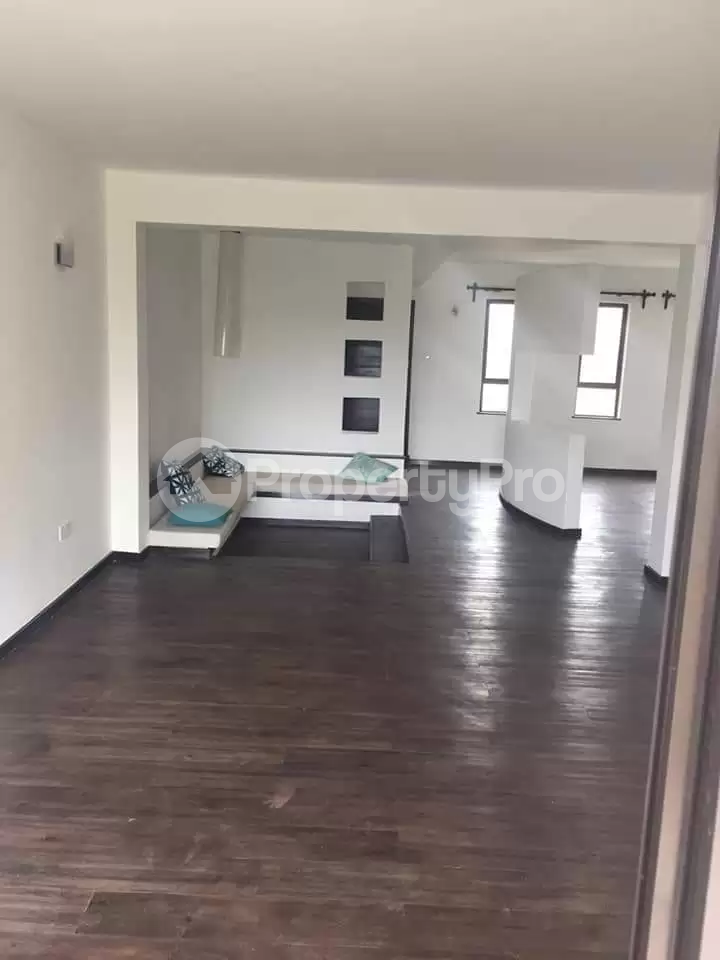 3 bedroom Flat&Apartment for sale Kileleshwa Nairobi