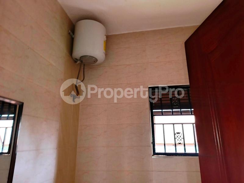 3 bedroom Apartment Block Apartment for rent kiwaatule road Kampala Central - 3