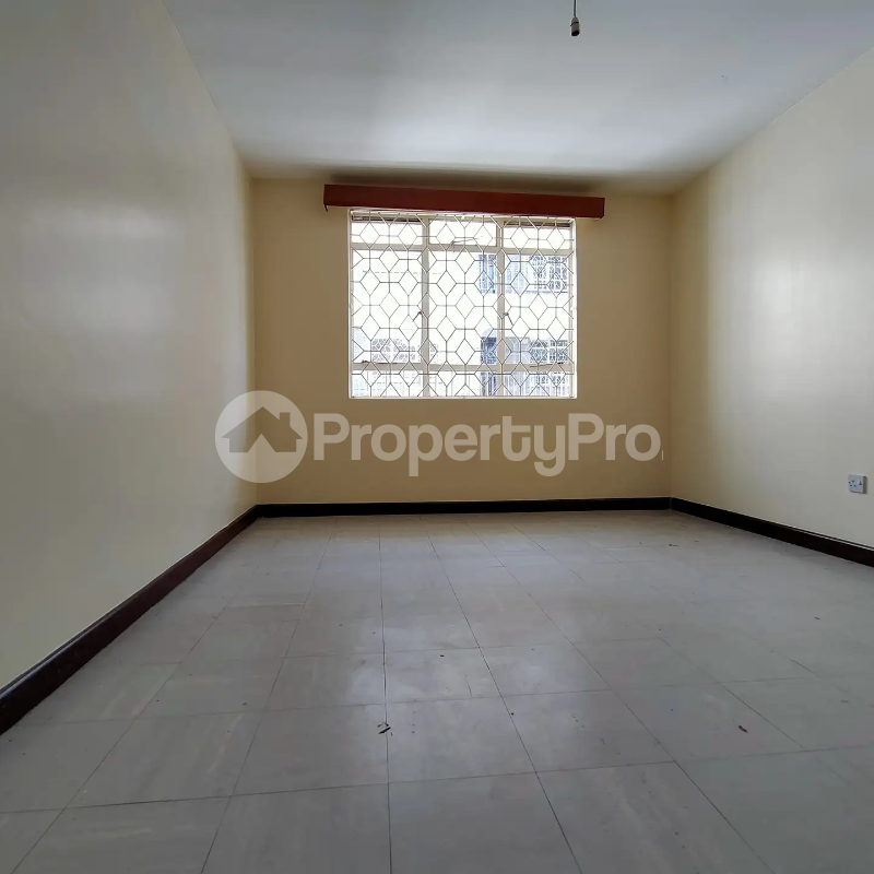 3 bedroom Flat&Apartment for sale Imara Daima Nairobi