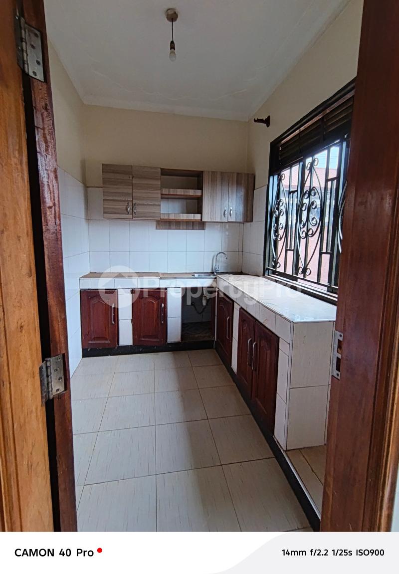 3 bedroom Bungalow Apartment for rent Kyanja ring road  Kampala Central Kampala Central - 1