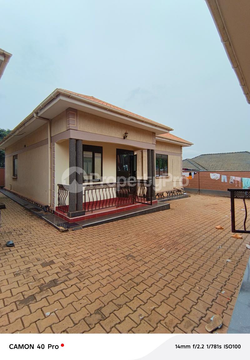 3 bedroom Bungalow Apartment for rent Kyanja ring road  Kampala Central Kampala Central - 0