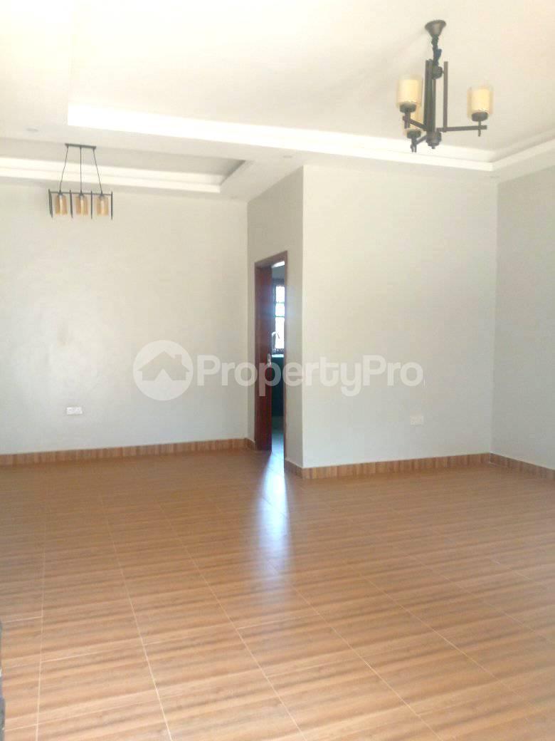 4 bedroom Bungalow Apartment for rent gayaza road Wakiso Central - 3