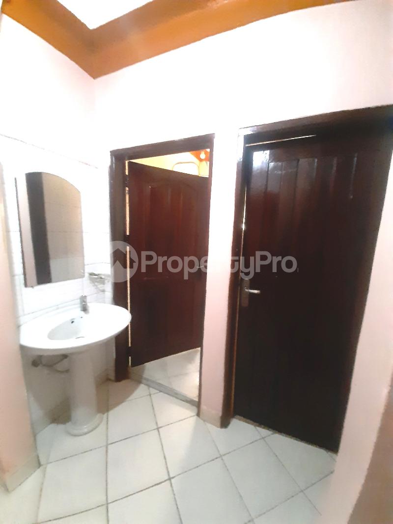 4 bedroom Bungalow Apartment for rent bweyogerere road Wakiso Central - 14