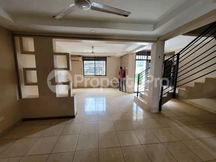 4 bedroom Apartment Block Apartment for rent Naguru road Kampala Central - 2
