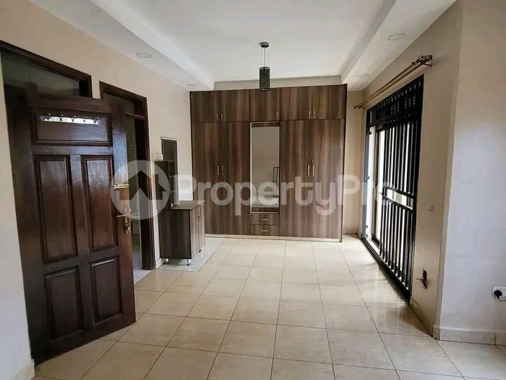 4 bedroom Apartment Block Apartment for rent Naguru road Kampala Central - 3