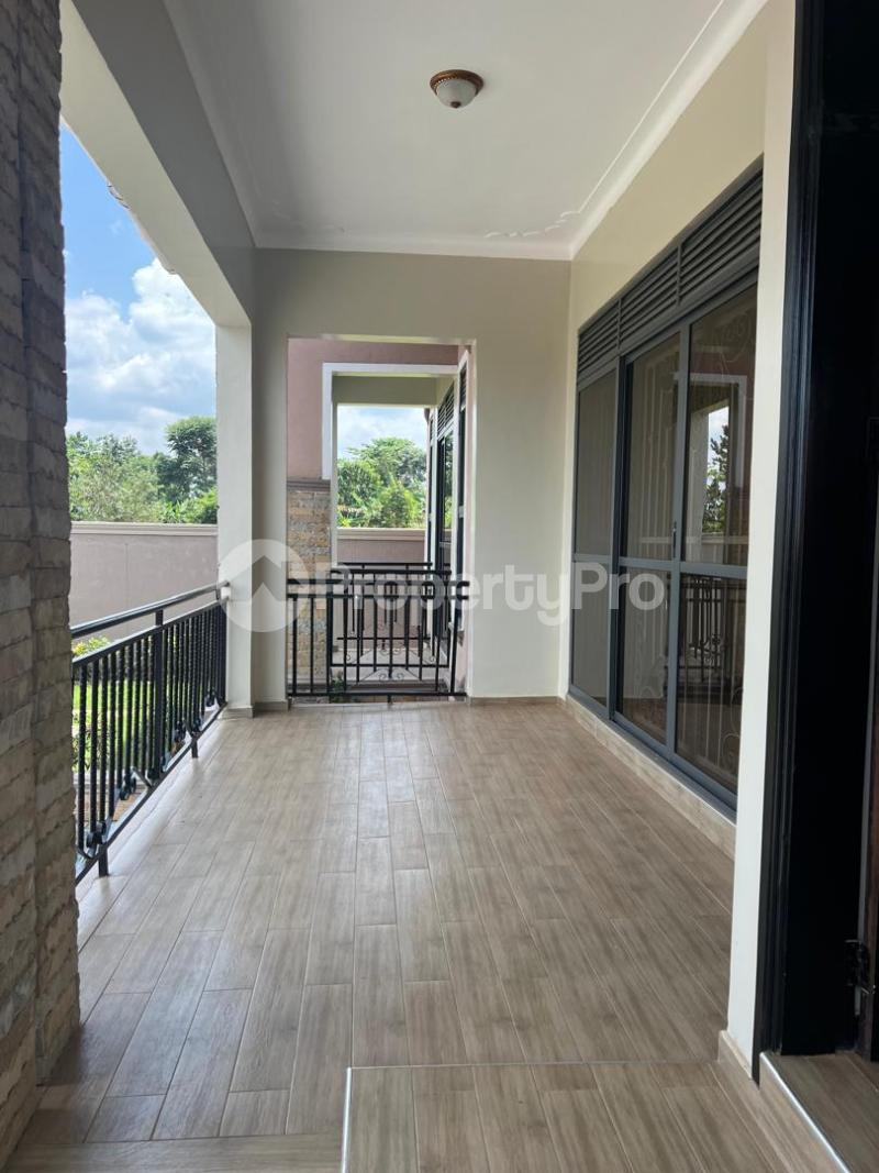 4 bedroom Villa for sale Kira nakwero  Kira Wakiso Central - 6