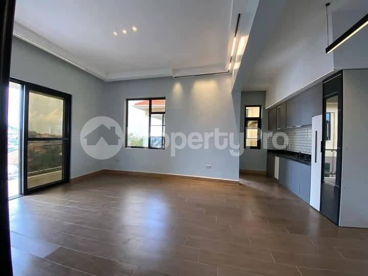 1 bedroom mini flat  Apartment Block Apartment for rent Bukoto road  Bukoto Kampala Central - 11