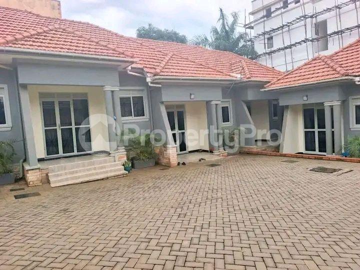 1 bedroom mini flat  Apartment Block Apartment for rent kyanja Kampala Central - 2
