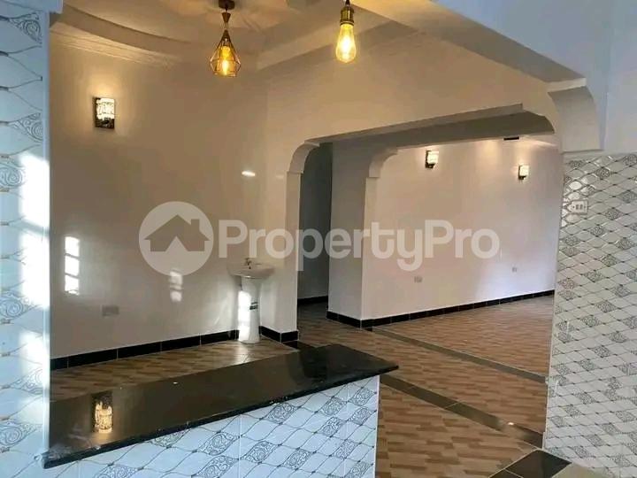 2 bedroom Bungalow Houses for rent Spring Valley Nairobi (PID 0AKQQ