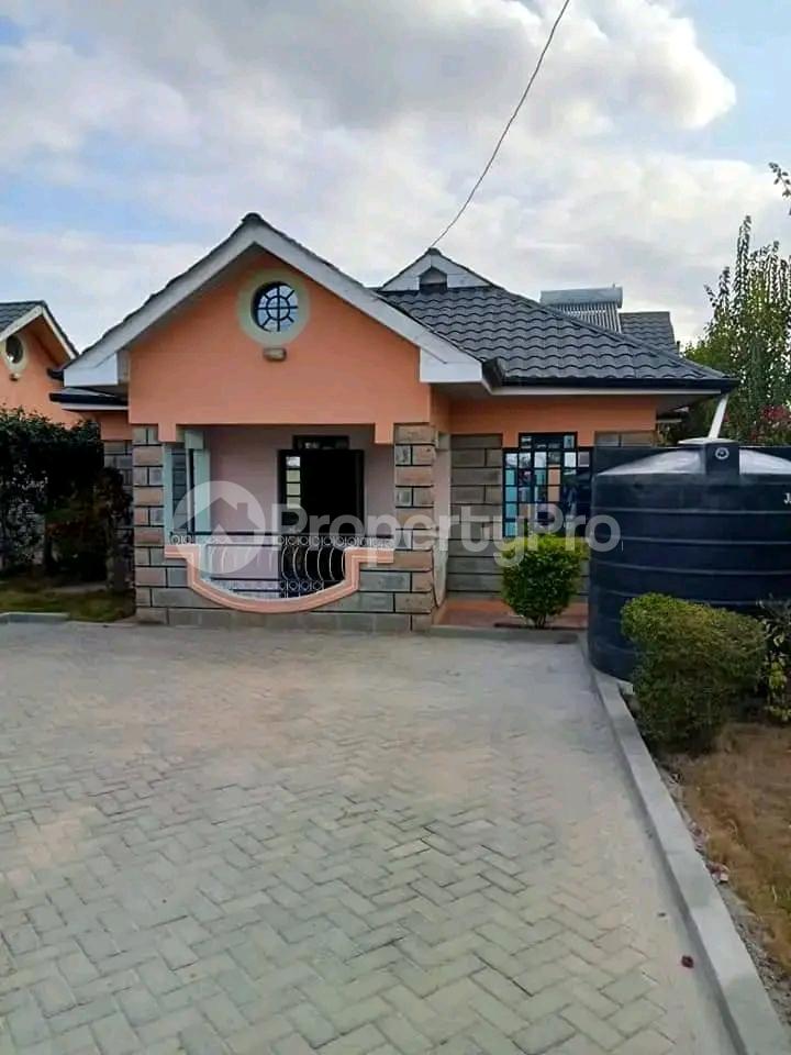 2 bedroom Bungalow Houses for rent Spring Valley Nairobi (PID 3AFNH
