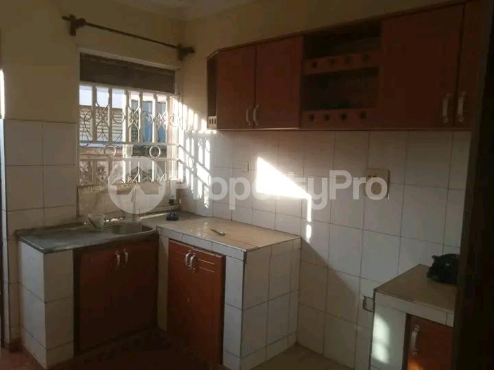 4 bedroom Bungalow Apartment for rent Namugongo road  Kampala Central - 4