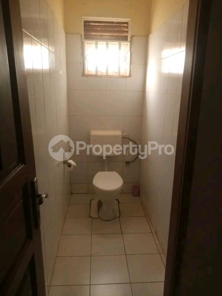 4 bedroom Bungalow Apartment for rent Namugongo road  Kampala Central - 7