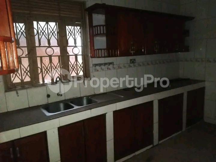 4 bedroom Bungalow Apartment for sale Namugongo road  Kampala Central Kampala Central - 5