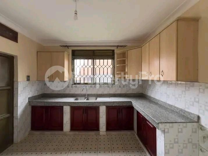 4 bedroom Bungalow Apartment for rent Kampala Central Kampala Central - 2