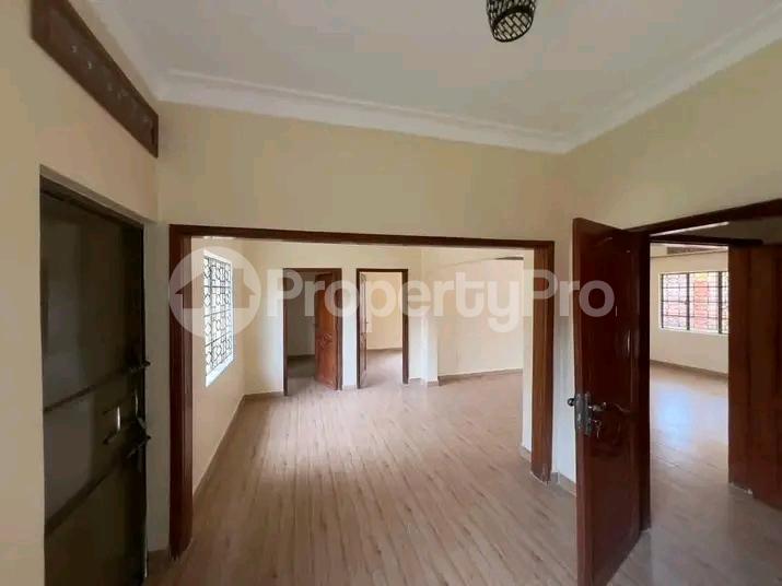 4 bedroom Bungalow Apartment for rent Kampala Central Kampala Central - 3