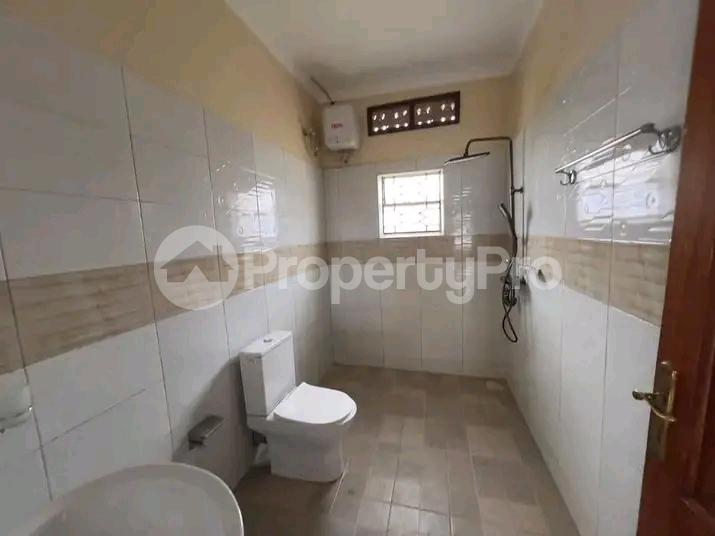 4 bedroom Bungalow Apartment for rent Kampala Central Kampala Central - 4