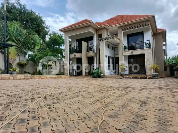 6 bedroom Apartment for rent Kira mameritor  Kira Wakiso Central - 3