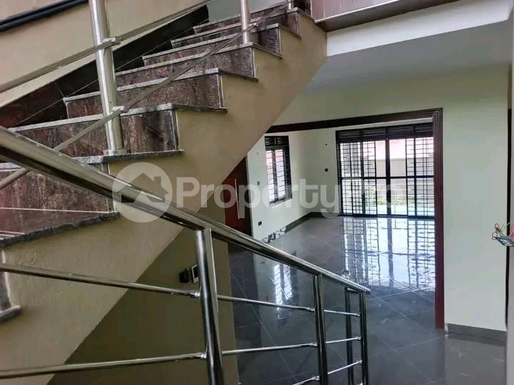 6 bedroom Apartment for rent Kira mameritor  Kira Wakiso Central - 0