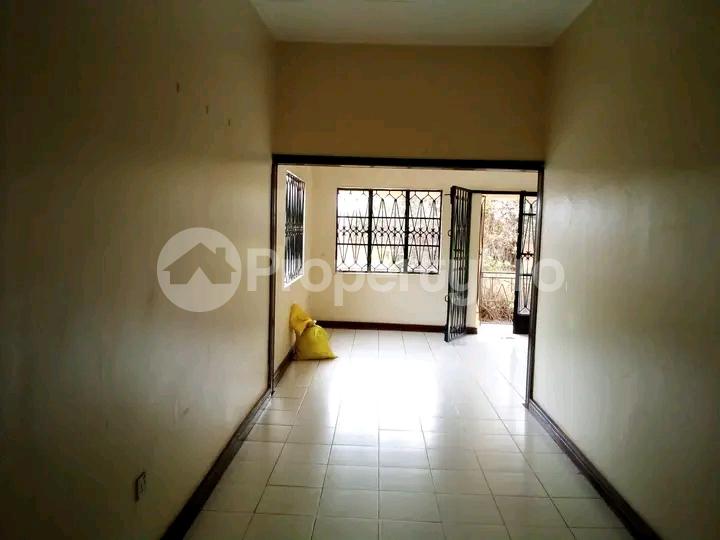 4 bedroom Bungalow Apartment for rent Kiwatule road  Kampala Central Kampala Central - 3