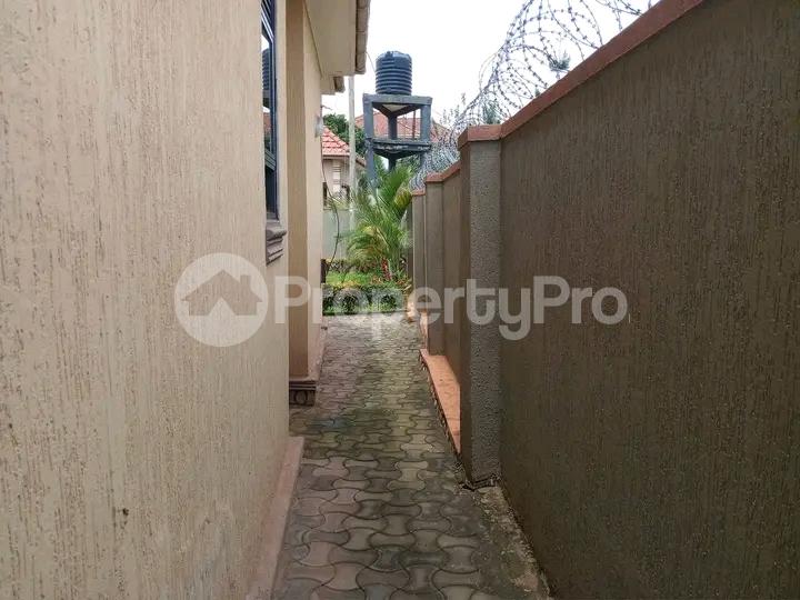 3 bedroom Bungalow Apartment for rent Kira Kampala Central Kampala Central - 1