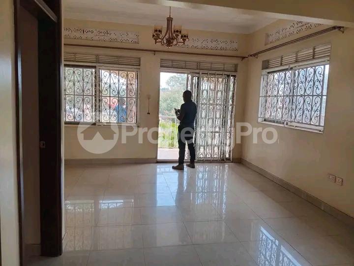 4 bedroom Bungalow Apartment for sale Namugongo  Kampala Central Kampala Central - 9