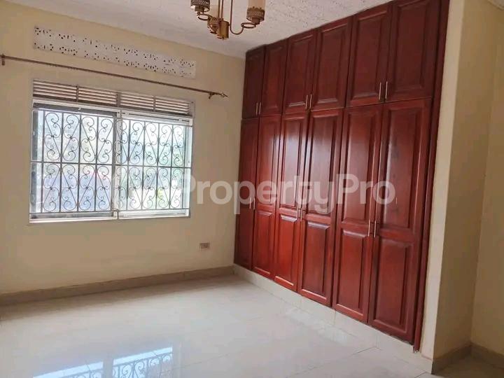 4 bedroom Bungalow Apartment for sale Namugongo  Kampala Central Kampala Central - 4