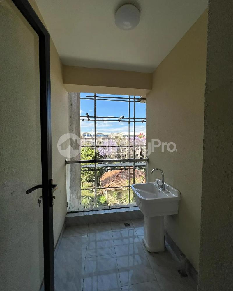 1 bedroom mini flat  Flat&Apartment for sale Kilimani Nairobi