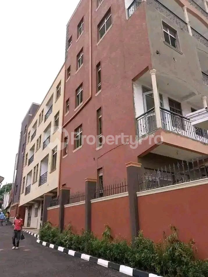 1 bedroom mini flat  Apartment Block Apartment for rent Mutungo on mbuya road  Mbuya Kampala Central - 0