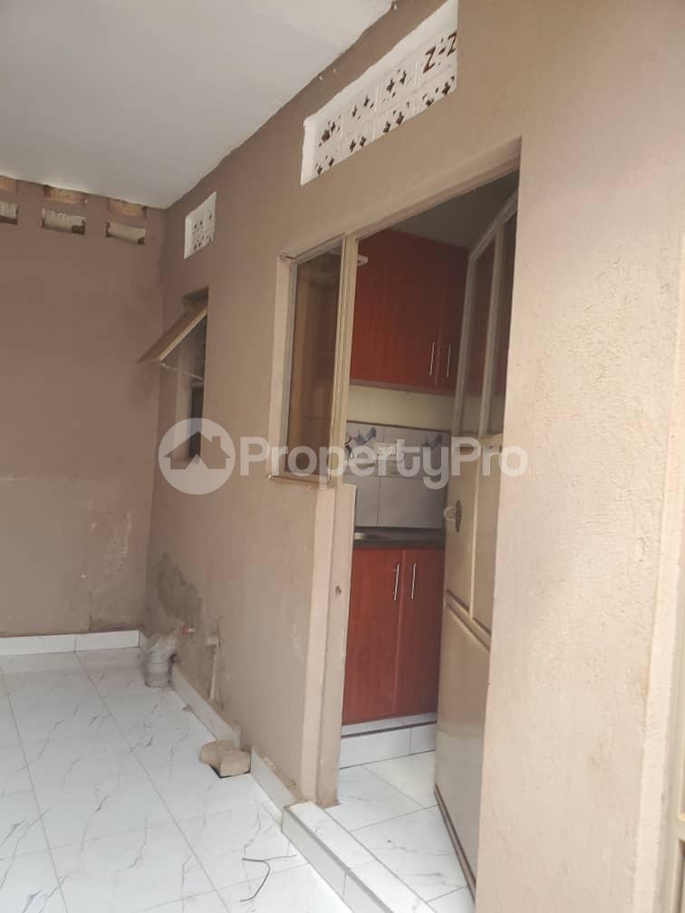 1 bedroom mini flat  Studio Apartment for rent Mulago kamokya  Mulago Kampala Central - 1