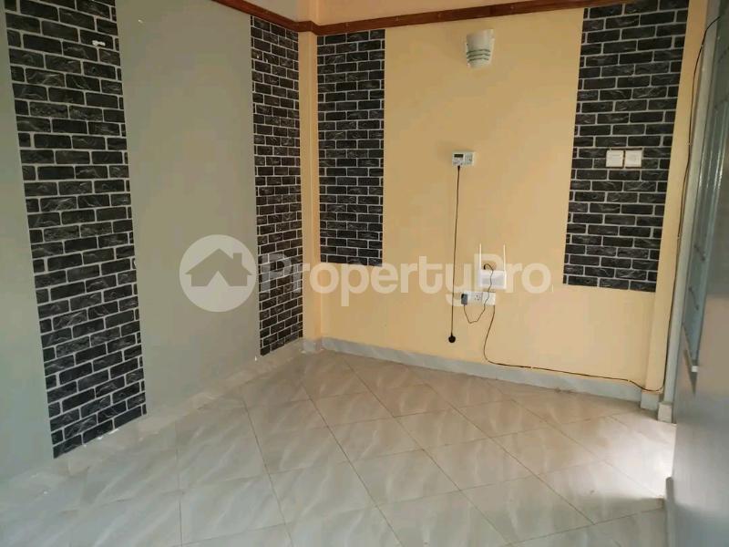 1 bedroom mini flat  Studio Apartment for rent Makindey Boston road  Makindye Kampala Central - 3