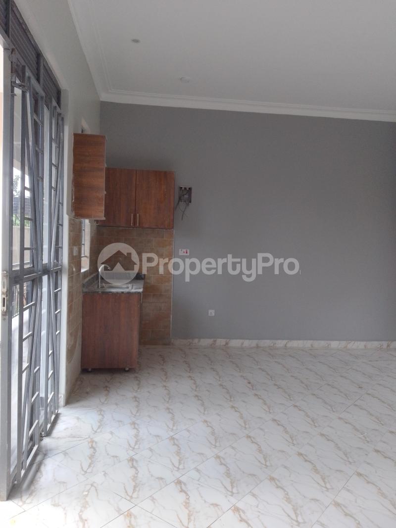 1 bedroom mini flat  Studio Apartment for rent Najjera road  Kampala Central Kampala Central - 5