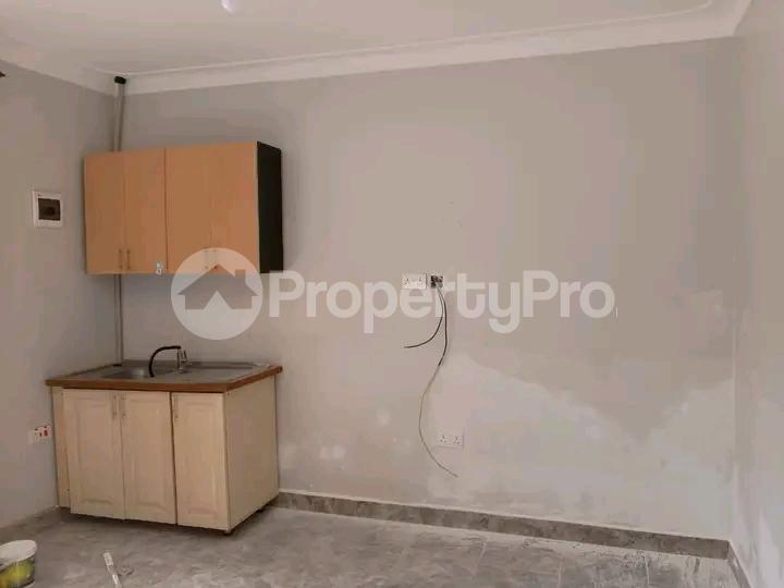 1 bedroom mini flat  Studio Apartment for rent Naalya road  Kampala Central Kampala Central - 6
