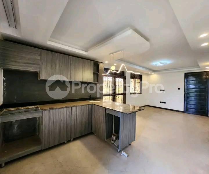 2 bedroom Apartment Block Apartment for rent Kisaasi road Kisaasi Kampala Central - 5