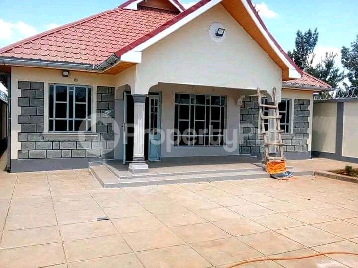 2 bedroom Bungalow Houses for rent Thome Thome Nairobi (PID 5AEXQ