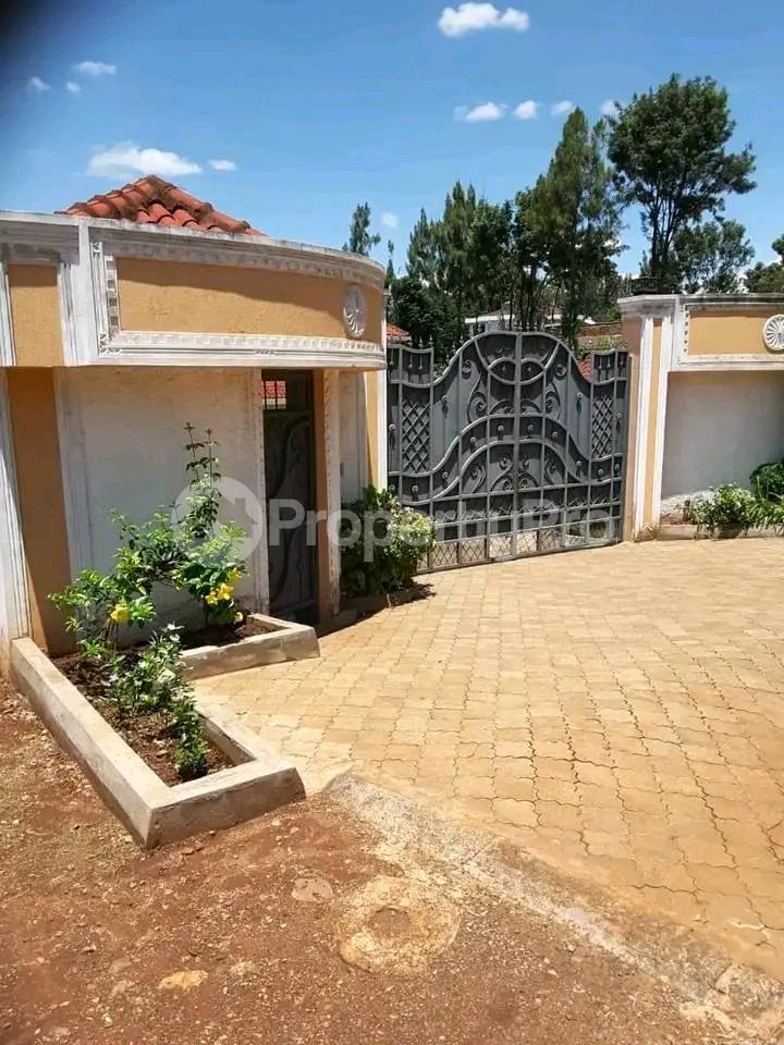 3 bedroom Bungalow Houses for rent Nakuru Town Nakuru (PID 9AEBX