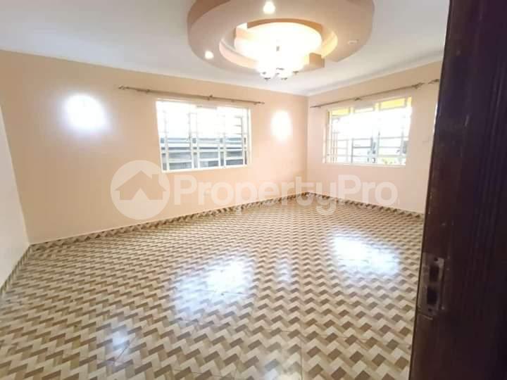 3 bedroom Bungalow Houses for rent lavington mall road Lavington