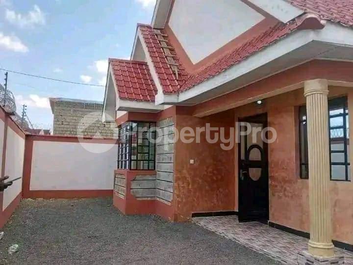 3 bedroom Bungalow Houses for rent Kasarani Nairobi (PID 0AQLJ