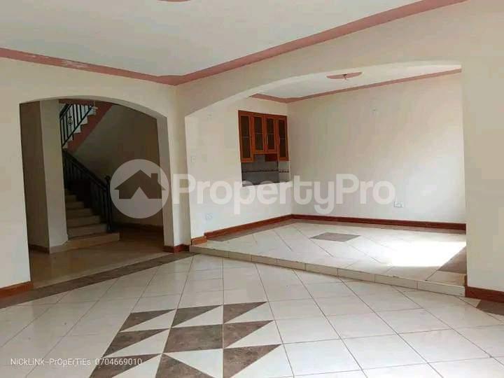 3 bedroom Townhouses Houses for rent Komarock Nairobi (PID 7ALMA